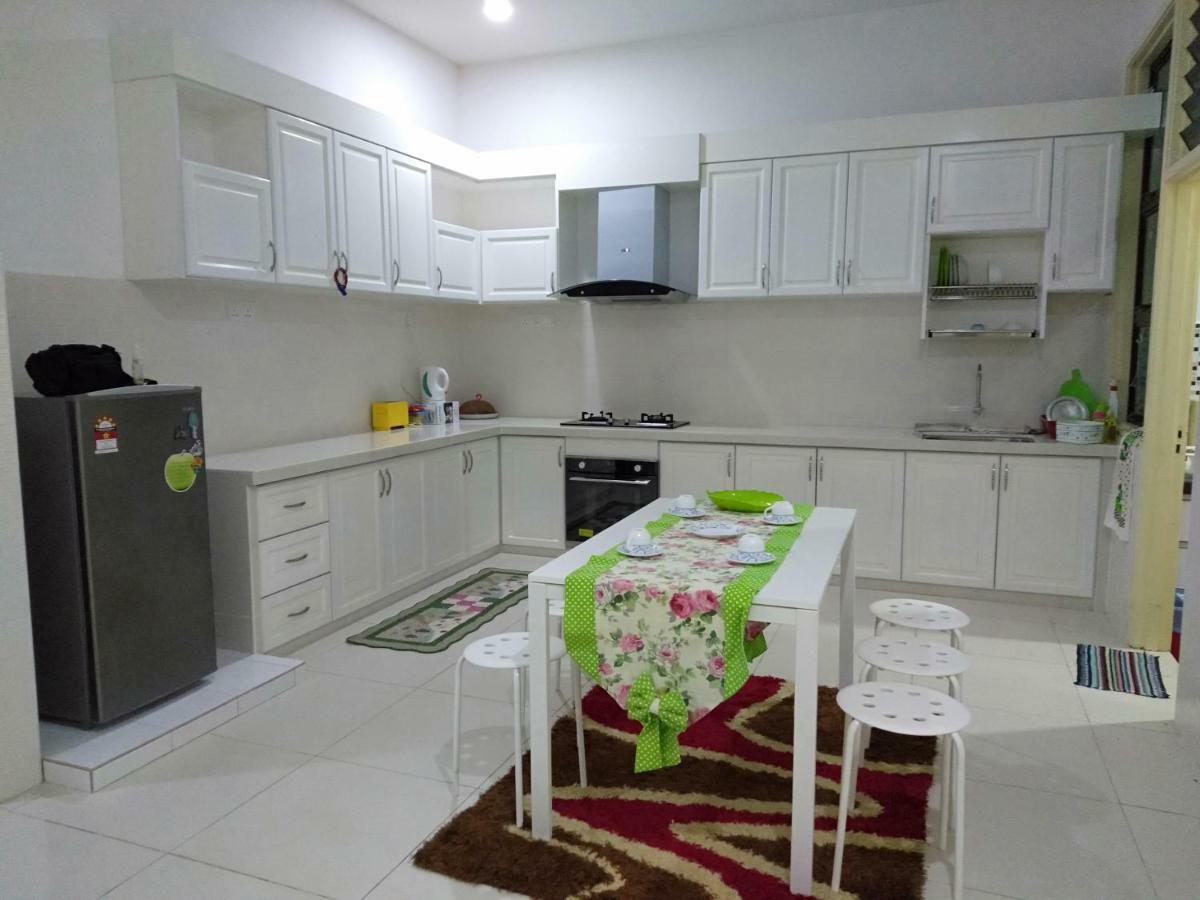 Seri Homestay 293 Сунгай Петани Экстерьер фото
